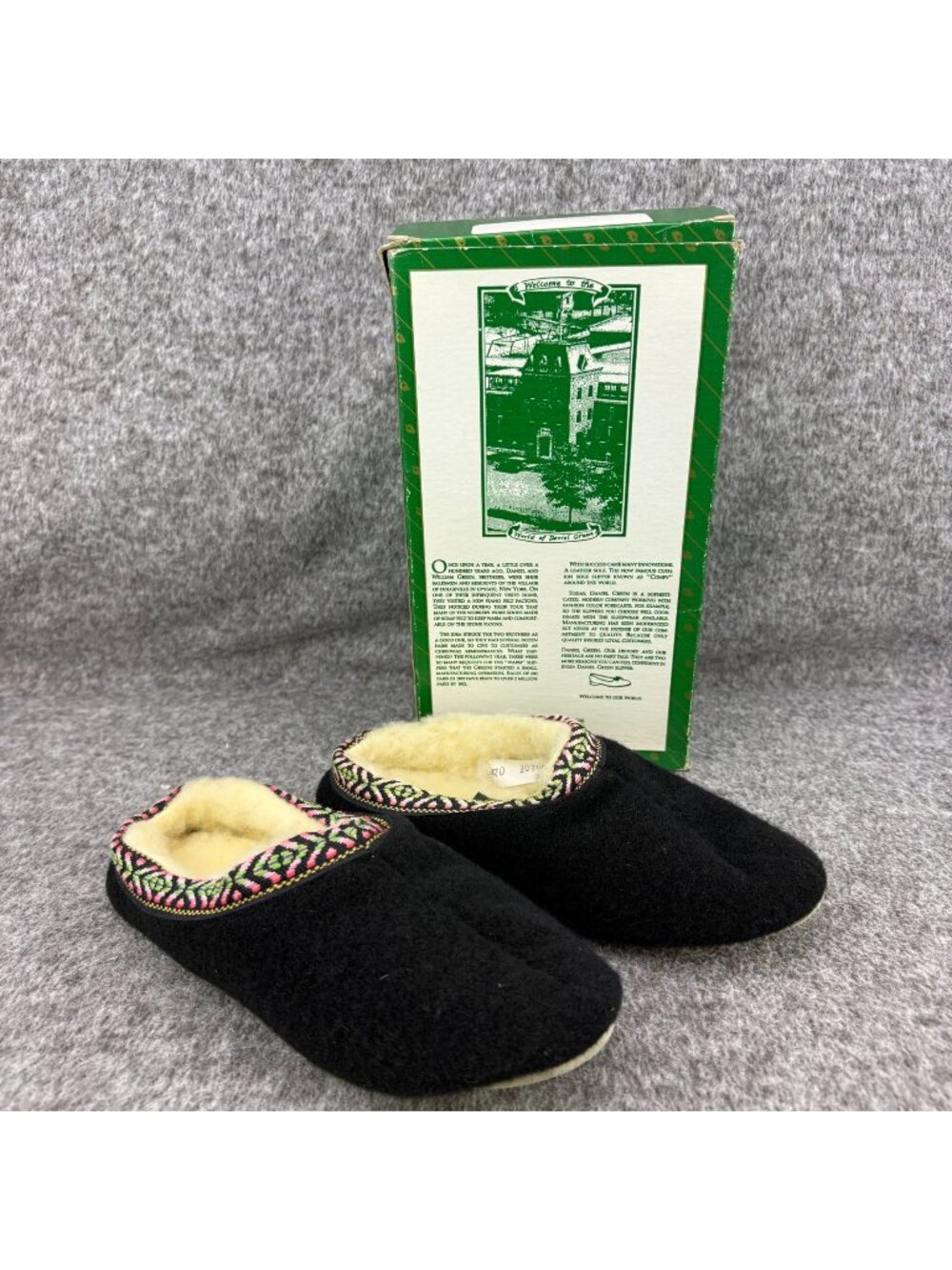 ✅Girls 2 VTG Daniel Green Emily Black Fleece Slippers M70 With Original Box USA